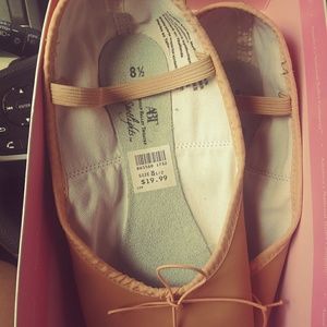 New ballet shoes size 8.5